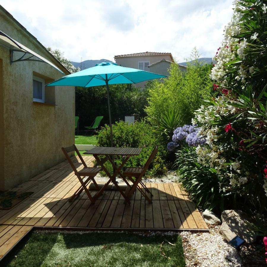 2 Pieces Independant Avec Son Jardinet Prive Hotel Borgo  Eksteriør billede